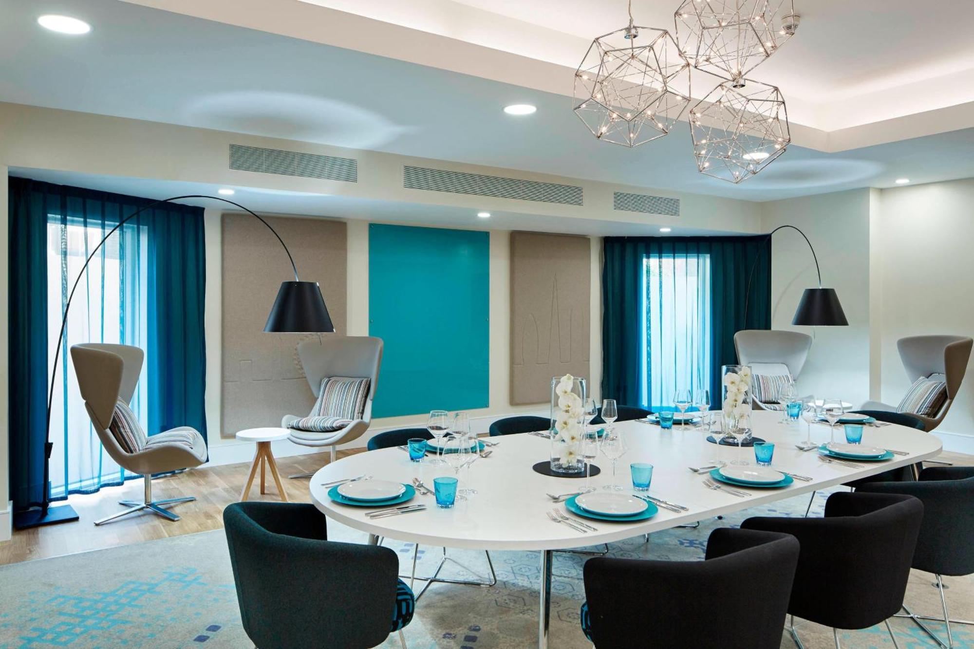 London Marriott Hotel Kensington Екстериор снимка